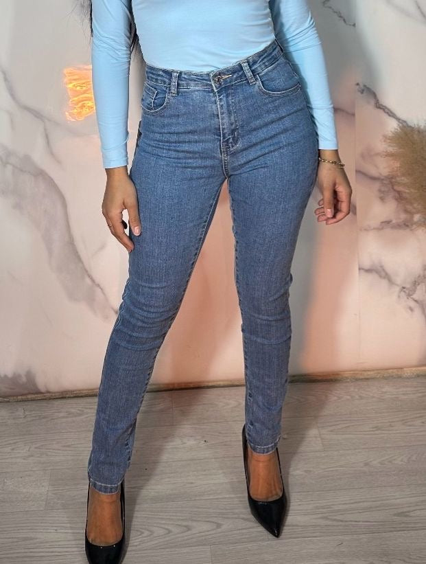 JEANS FORMA DIVINA
