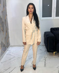TAILLEUR ELEGANTE CON BLAZER CINTURATO