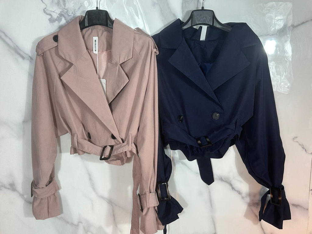 TRENCH CORTO
